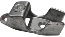 Locking hook pocket