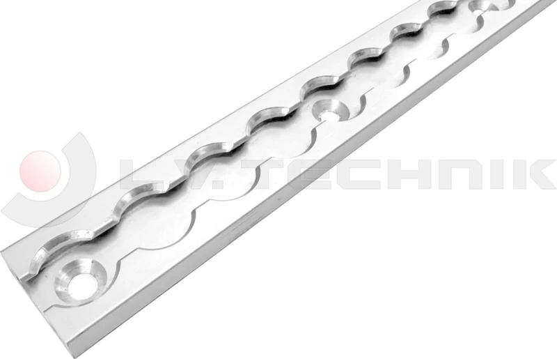 Airline sín 34x10mm 3000mm furatolt