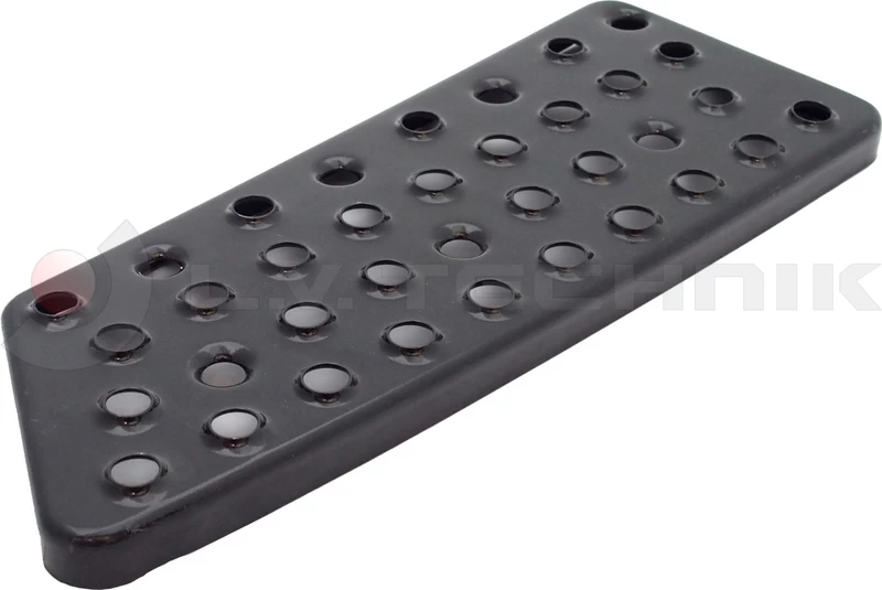 MAN F2000 step upper left