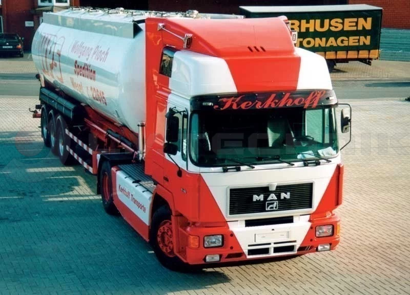 MAN napellenző F2000