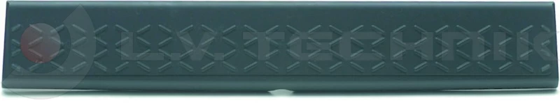 Bumper upper covering MAN