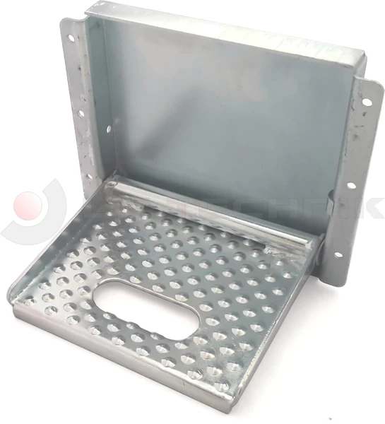 Foldable step recessed