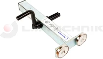 Magnetic lashing strap winder